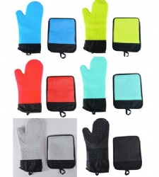 Heat Resistant Silicone Gloves & Mat Set, Oven Microwave Baking Kitchen Anti-Scald Gloves