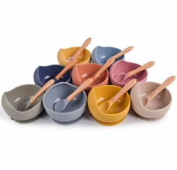 Baby Silicone Bowl and Spoon Set，Silicone Bowl & Wooden Handle Silicone Spoon for Kids
