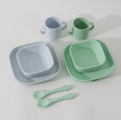 Food Grade Silicone Dinnerware Set, Kids Square Plate + Bowl + Cup + Spoon & Fork 4-Piece, Drop-Proof Anti-Scald Tableware