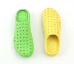 Slipper-Shaped Dog Chew Toy, Bite-Resistant Teething Toy for Teeth Cleaning, Self-Entertainment Toy for Small to Large Dogs & Puppies