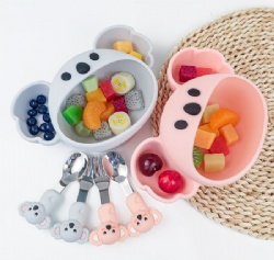 Cute Cartoon Silicone Divided Plate for Kids, Suction Cup Baby Feeding Tray, Drop-Resistant Toddler Tableware
