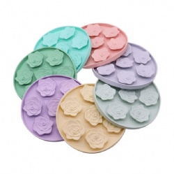 Silicone Pet Slow Feeding Licking Mat with Suction Cups, Dog Slow Feeder Bowl, Pet Feeding Pad for Dogs