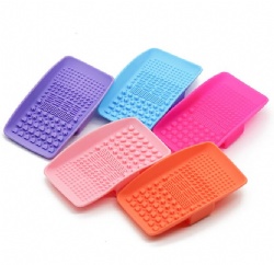 Square Silicone Makeup Brush Cleaning Mat, Square Soap Holder Pad, Washing Tool & Brush Cleaner Pad